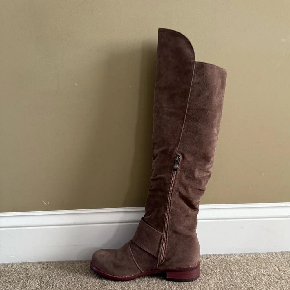 NWOB Brown Vegan Suede Over Knee Fringe Riding Boot Lined Western Boho Sz 6.5